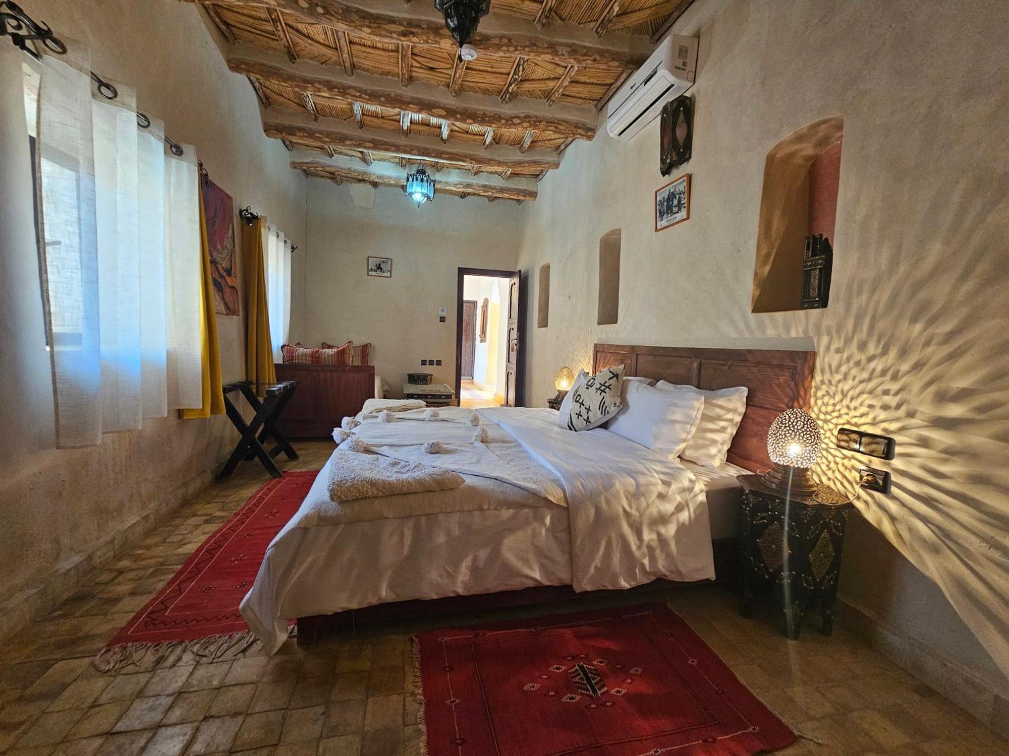 Kasbah La Cigogne Acomodação com café da manhã Ait Benhaddou Exterior foto