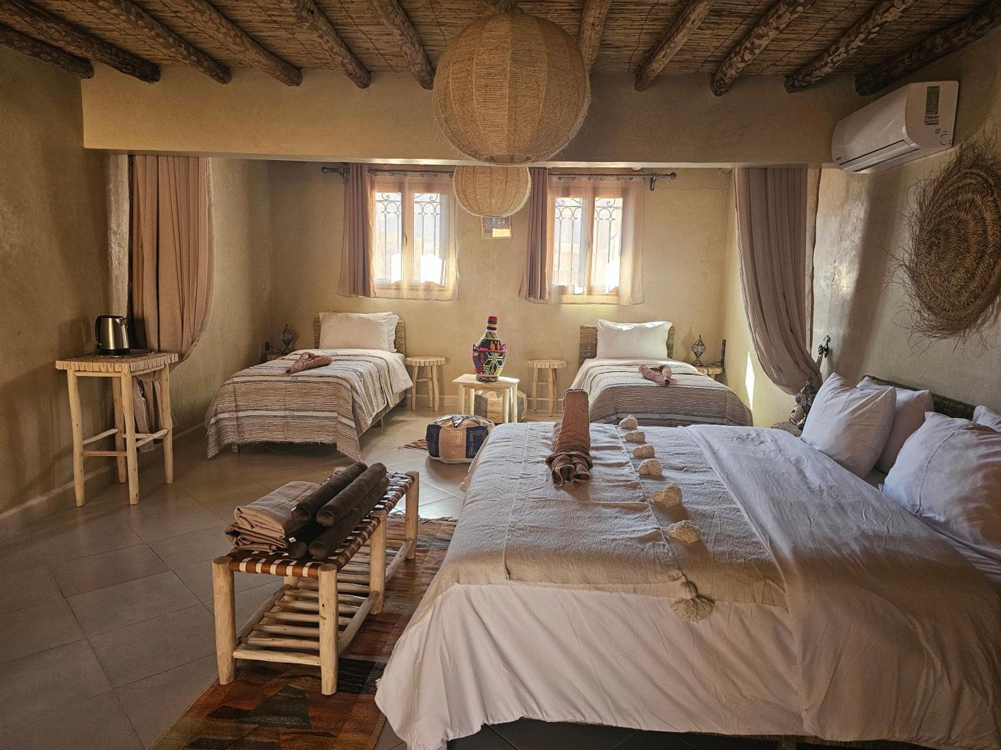 Kasbah La Cigogne Acomodação com café da manhã Ait Benhaddou Exterior foto