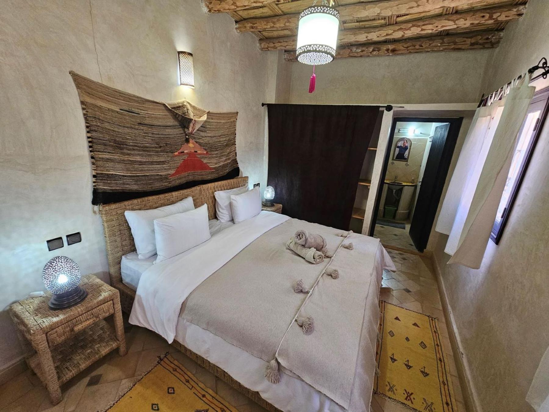 Kasbah La Cigogne Acomodação com café da manhã Ait Benhaddou Exterior foto