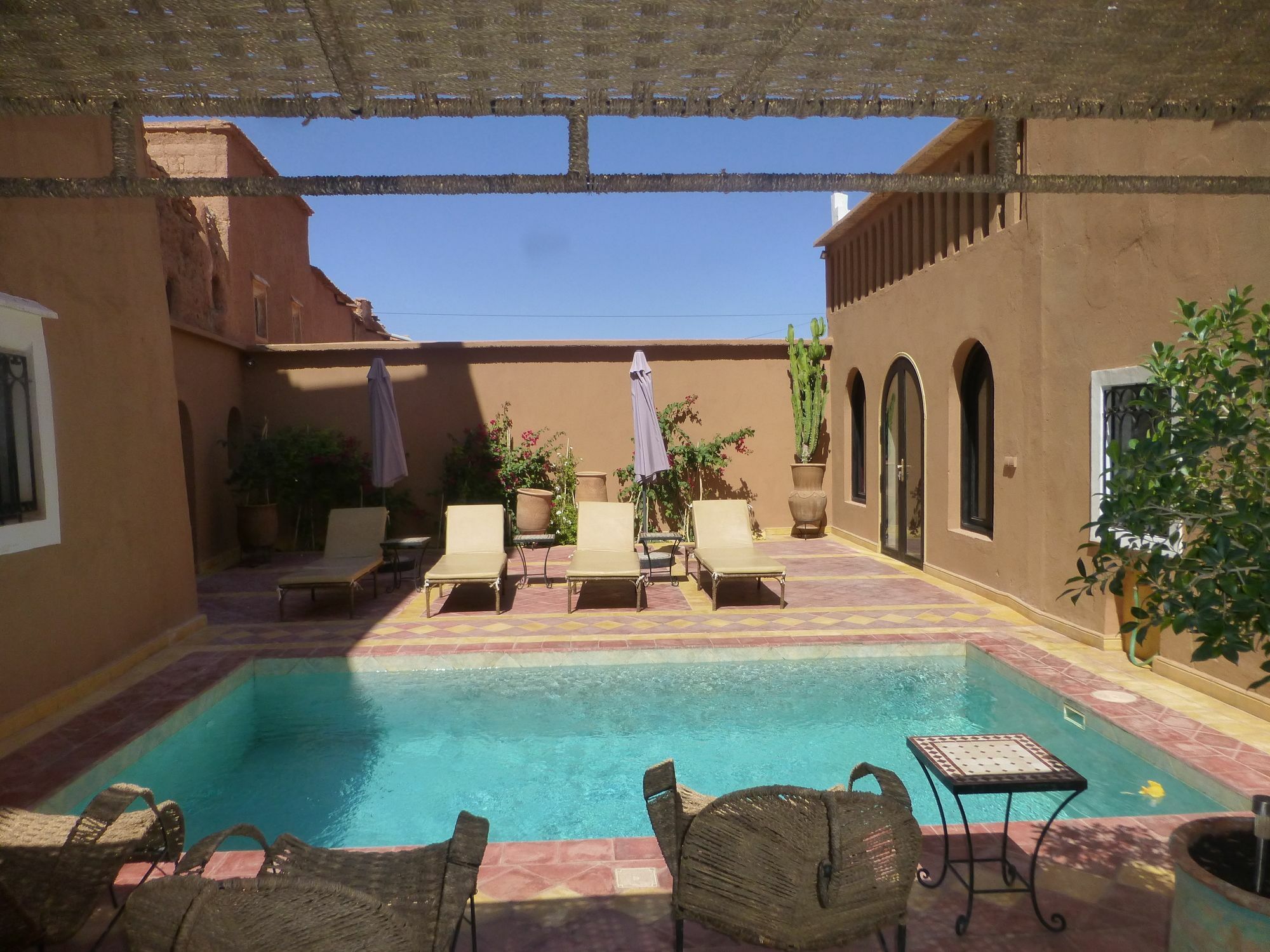 Kasbah La Cigogne Acomodação com café da manhã Ait Benhaddou Exterior foto